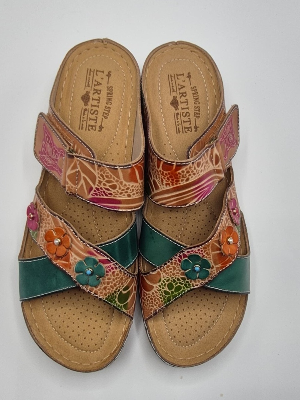 L'ATISTE Women's Multicolor Floral Leather Slide Sandals - Green Accents